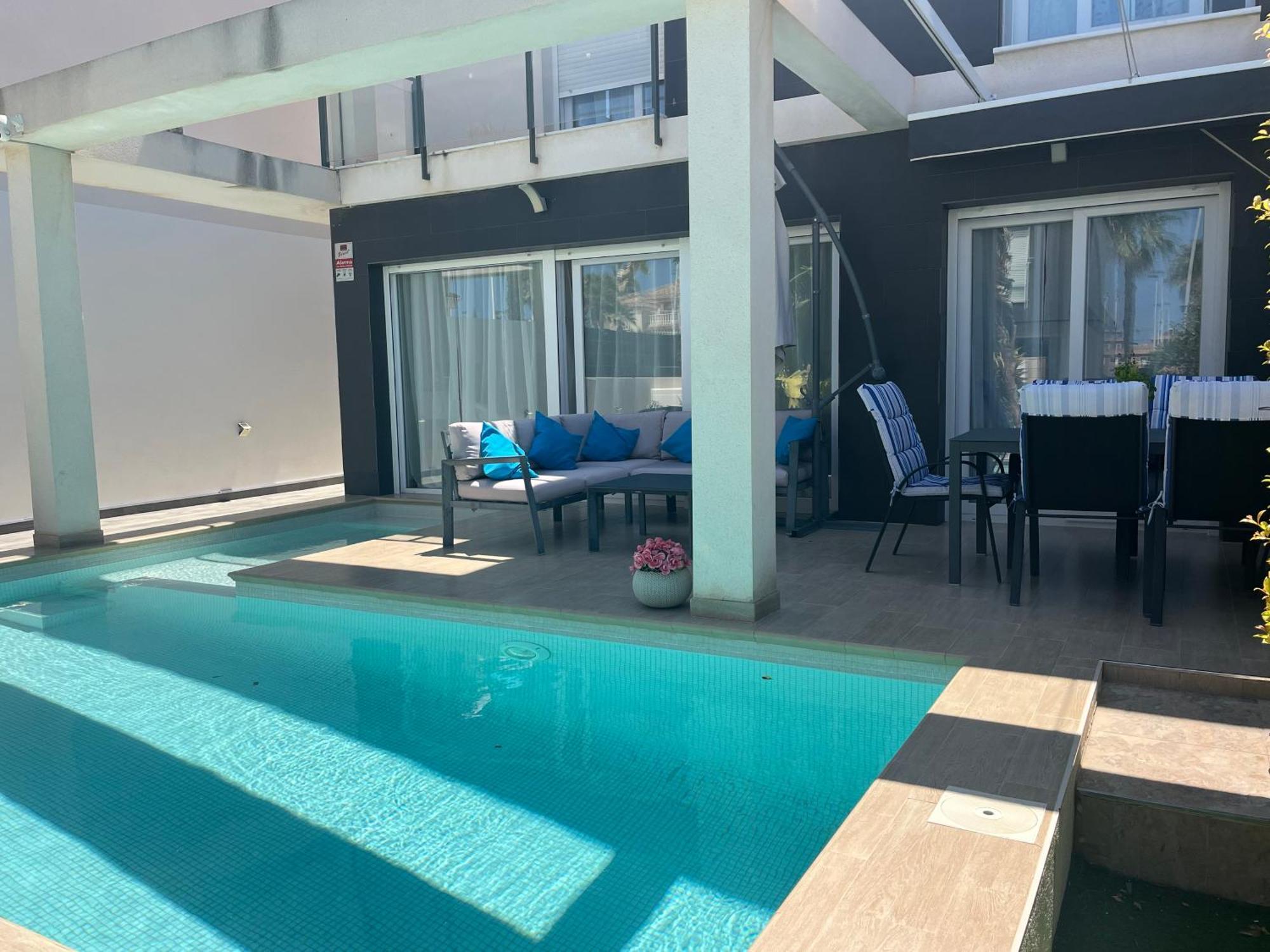 Sympathique Chalet A กราน อาลากันต์ ภายนอก รูปภาพ